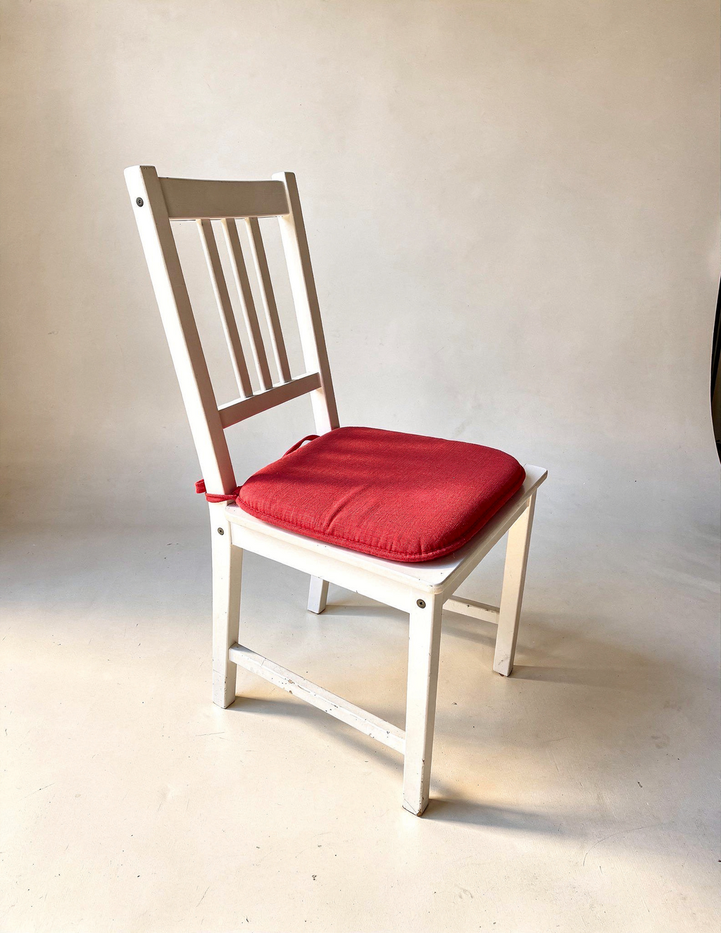 Cuscino Coprisedia Bordato 40x40cm – Rosso Tinta Unita