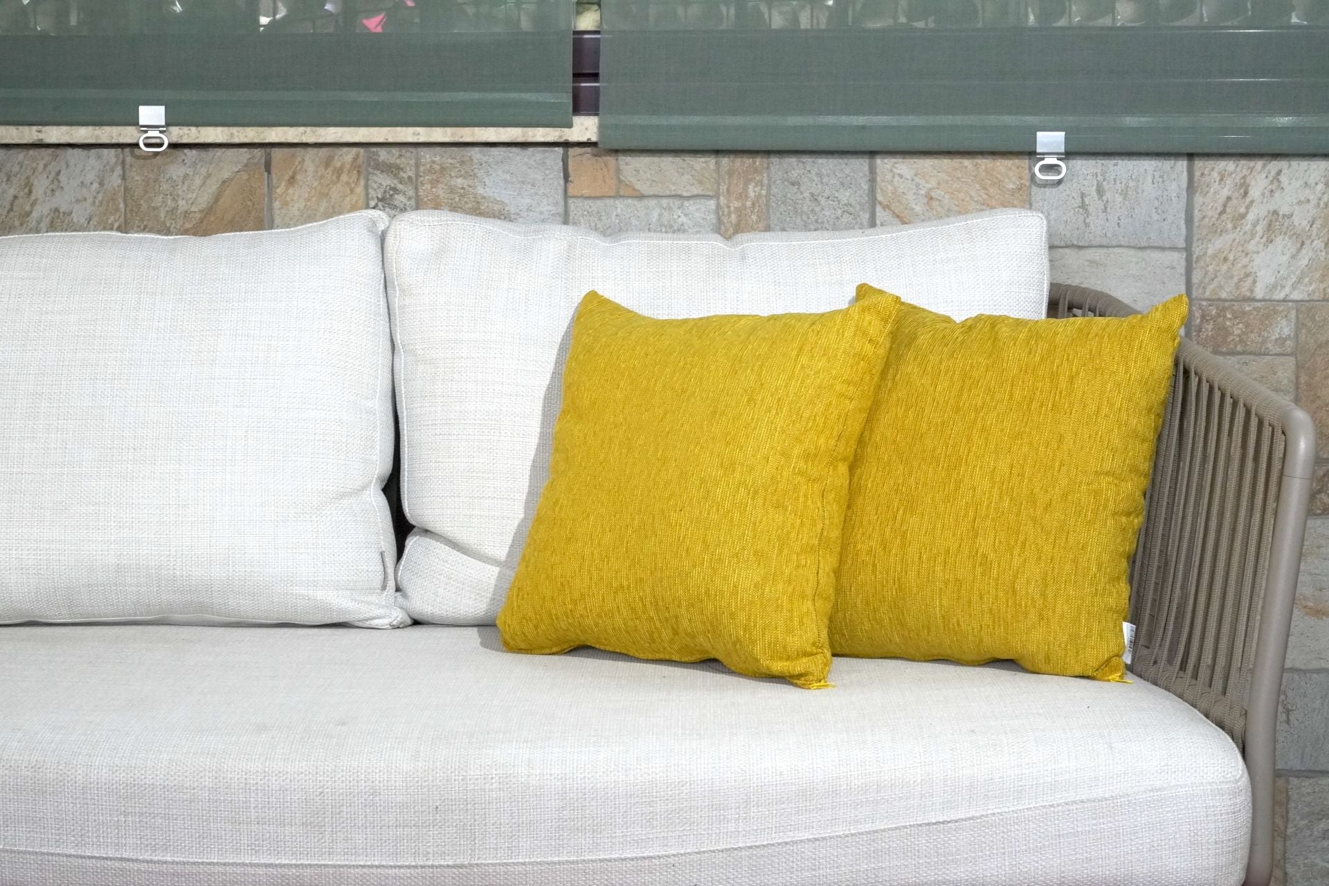 Cuscino Arredo sfoderabile in Ciniglia - Vari colori